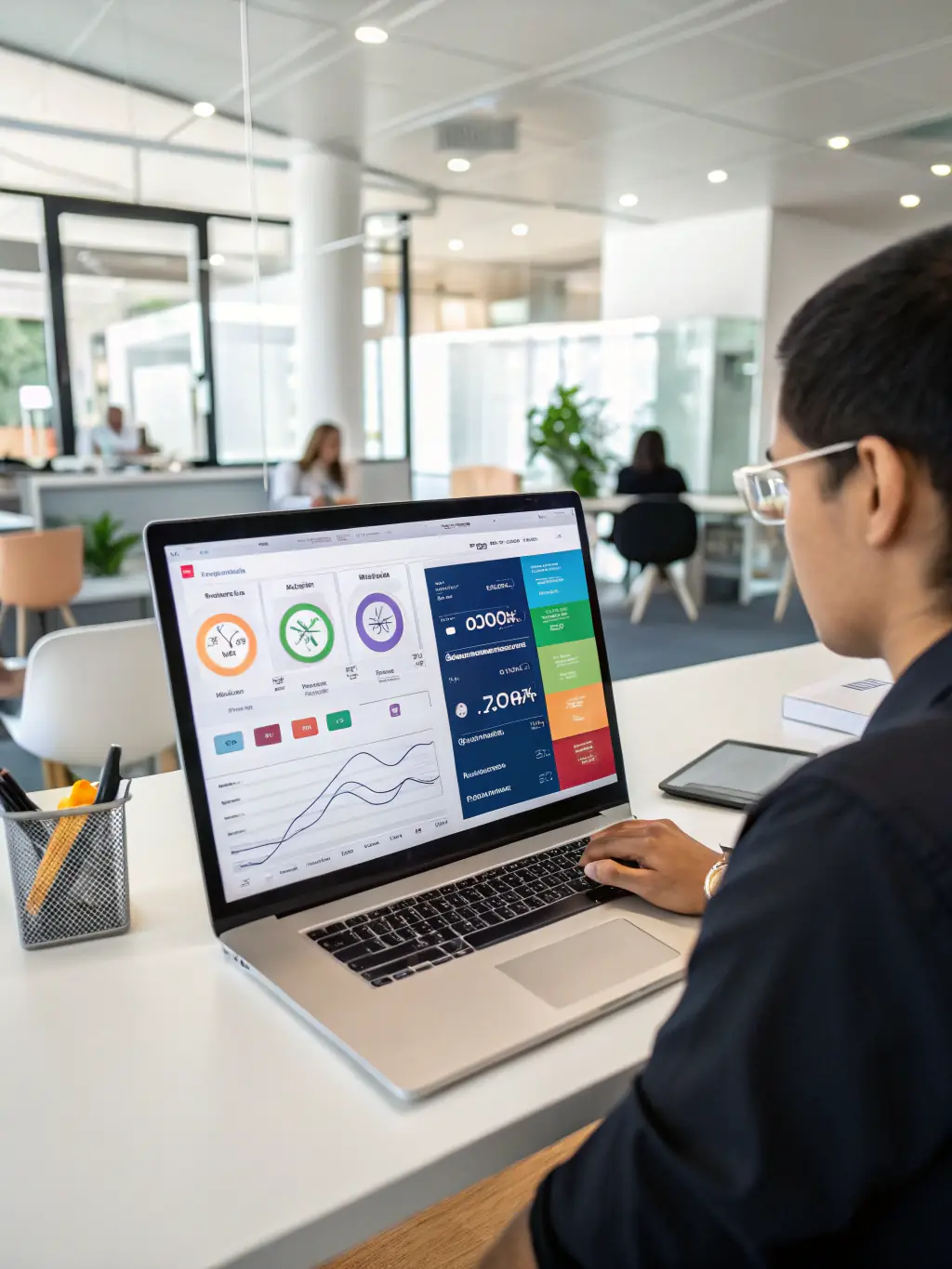 A multilingual HR dashboard in Hiero Solution, displaying key performance indicators (KPIs) related to language proficiency and training programs for a global workforce.